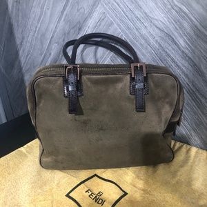 💥SOLD💥 🌺Authentic Vintage Fendi Suede Handbag🌺